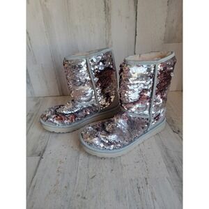 Ugg reversible sequin US 7 women's AS IS shoe sparkle winter pink‎